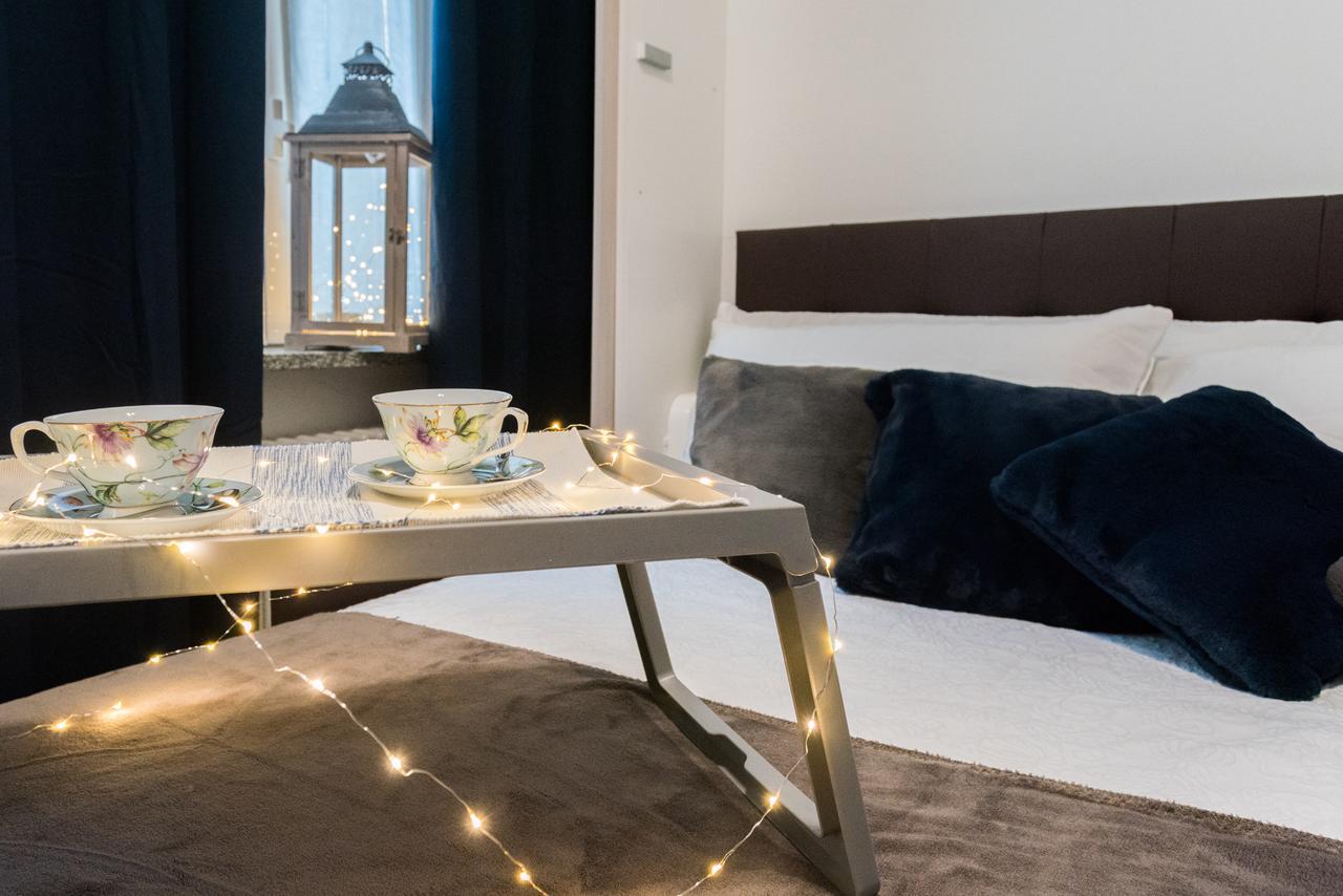 Love & Smile Apartment By Rent All Como Ngoại thất bức ảnh